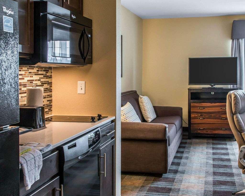 Mainstay Suites Cotulla Phòng bức ảnh